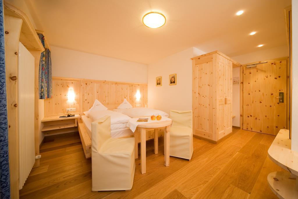 Hotel Jonathan Natz-Schabs Екстериор снимка